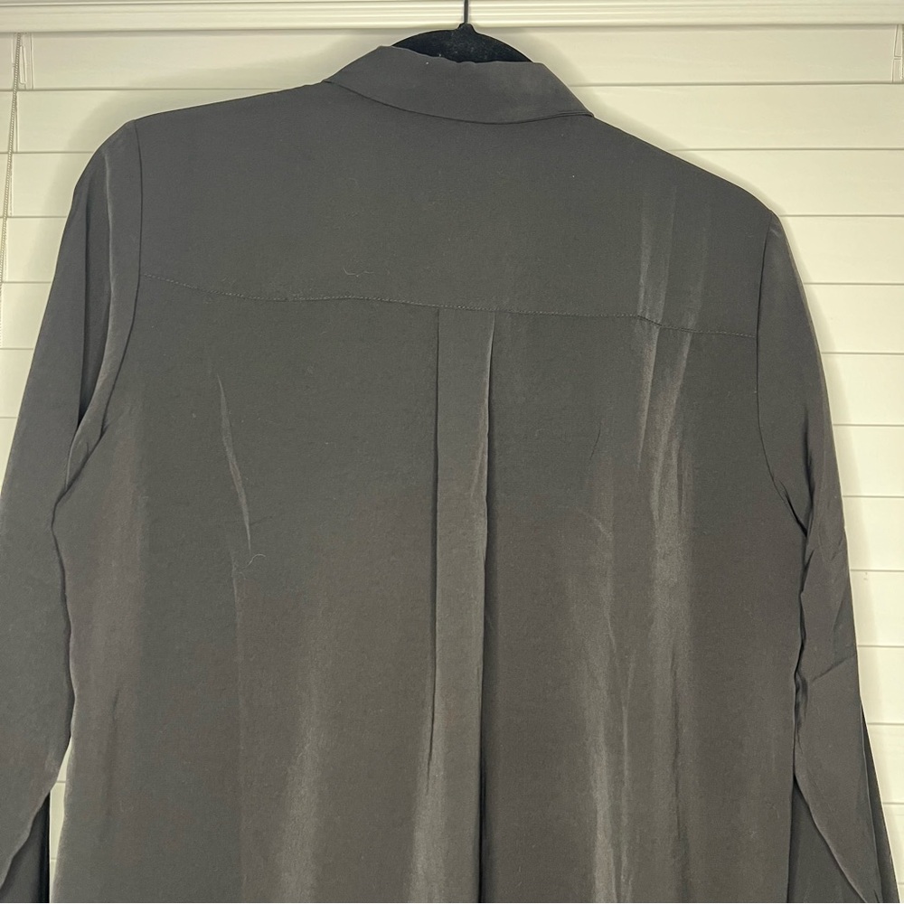 PRICE DROP H&M Button Up - Picture 5 of 7